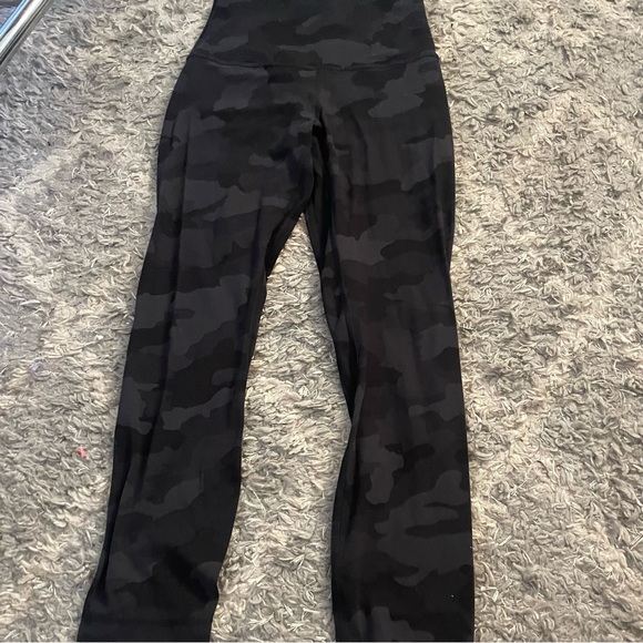 Lululemon Align™ High-Rise Crop 23" Camo Leggings - Picture 4 of 5